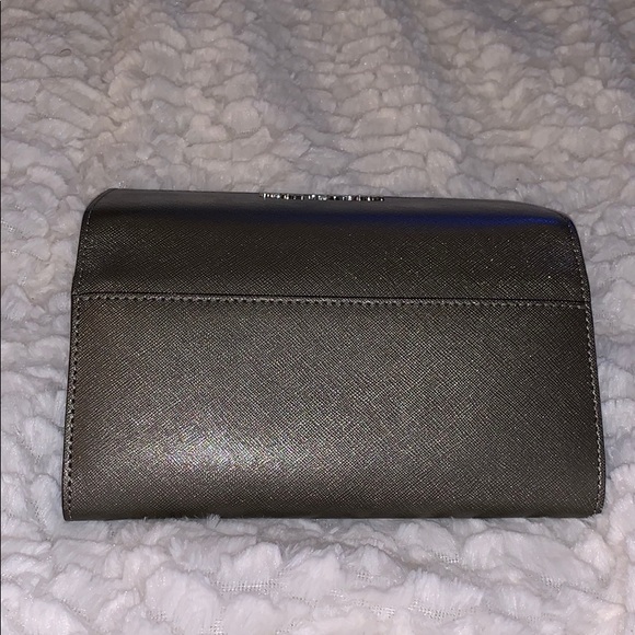 wallet - Picture 4 of 4